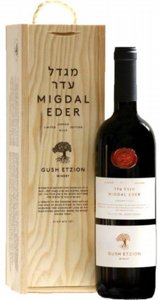 יקב גוש עציון מגדל עדר 2019 מגנום 1.5 ליטר יקב גוש עציון מגדל עדר 2019 מגנום 1.5 ליטר